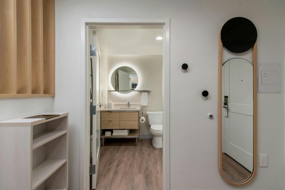 Studio Queen Suite with Two Queen Beds interior